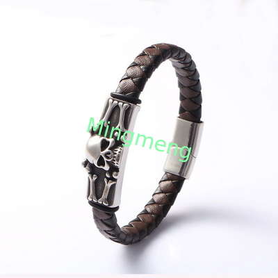 Schädelschädel Braun Schwarzes Leder Kreative Persönlichkeit Edelstahl Guss Trendy Leder Armband Europäischer und amerikanischer Punk Schädel Mode Trendy Kleidung Accessoires