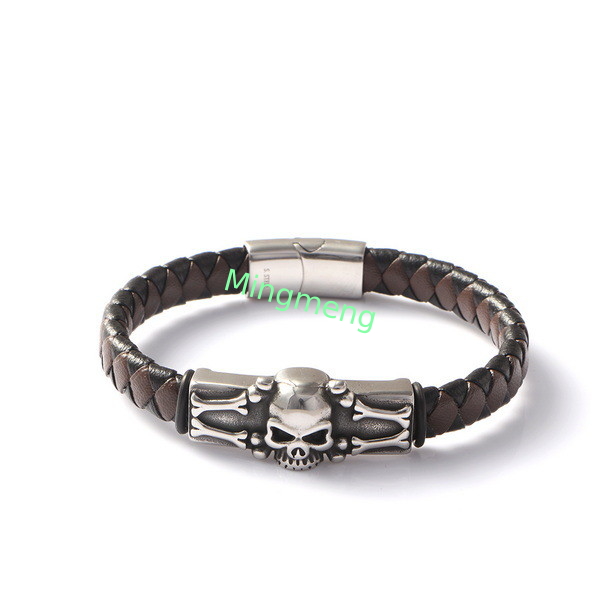 Schädelschädel Braun Schwarzes Leder Kreative Persönlichkeit Edelstahl Guss Trendy Leder Armband Europäischer und amerikanischer Punk Schädel Mode Trendy Kleidung Accessoires